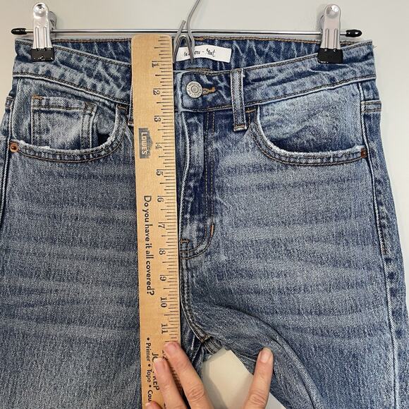 Flared Out Jeans by Willow & Root /Buckle 25x30 Ultra High Rise Med Wash Women’s - Picture 4 of 10